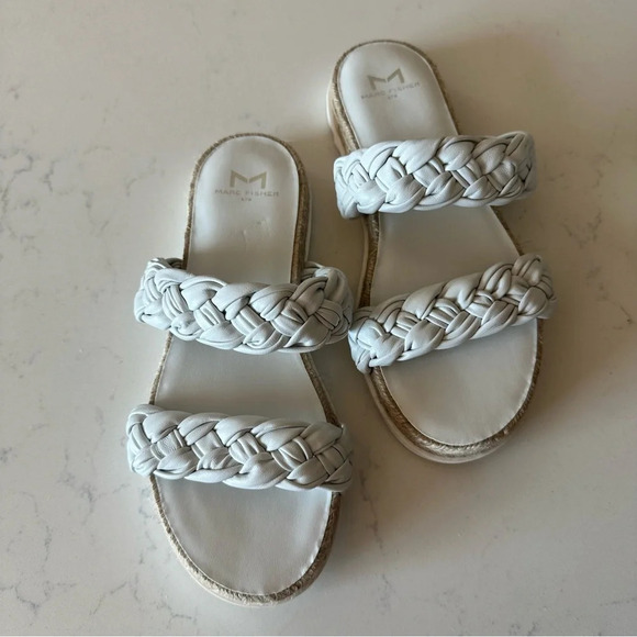 Marc Fisher Jaime espadrille sandal Size: 5.5 - Picture 2 of 4